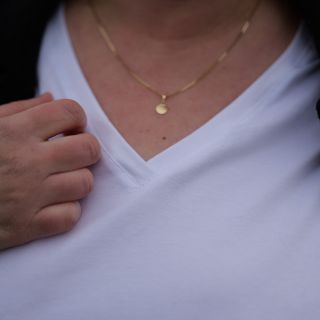 Nyní až do velikosti 58! Já bílé tričko, které by bylo dokonalé, neprůsvitné, dobře padlo mým křivkám, nemohu sehnat -...